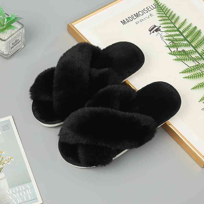 Faux Fur Crisscross Strap Slippers