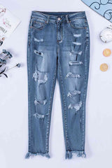 Baeful Distressed Frayed Hem Cropped Jeans