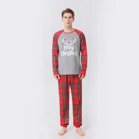 Men MERRY CHRISTMAS Graphic Top and Plaid Pants Set