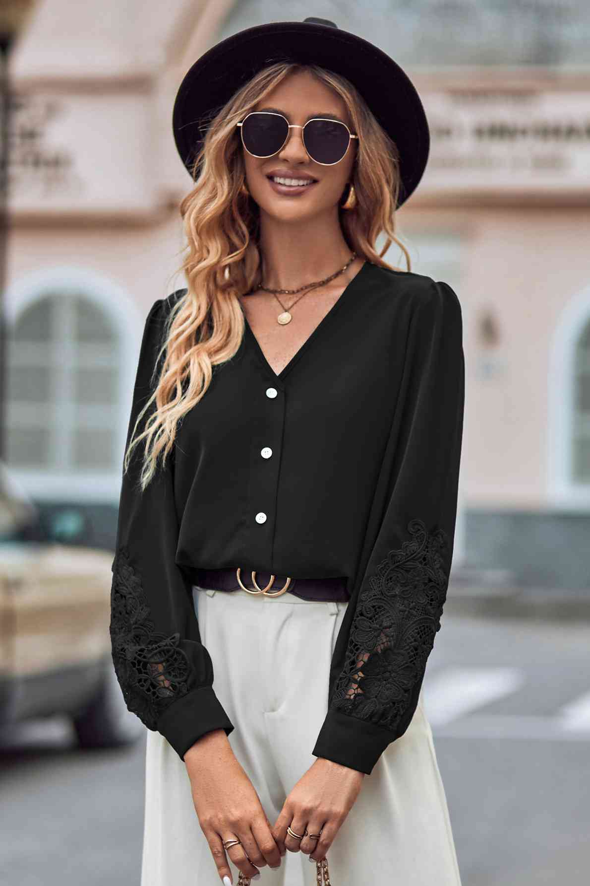 Spliced Lace V-Neck Puff Sleeve Shirt