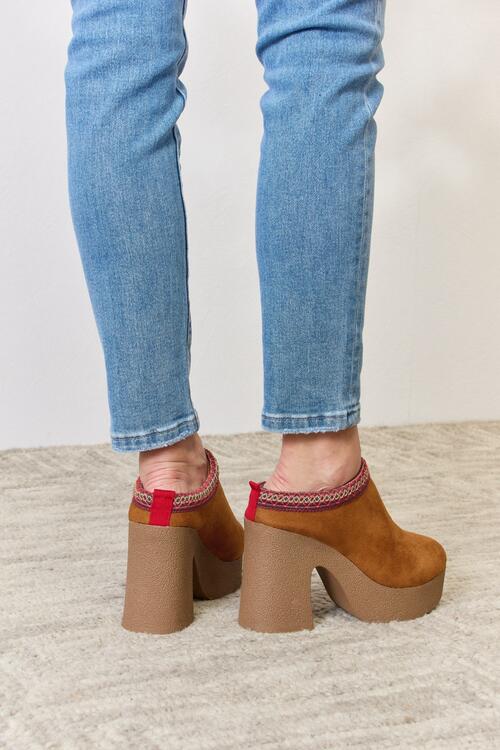 Legend Footwear Platform Suede Clog Heel